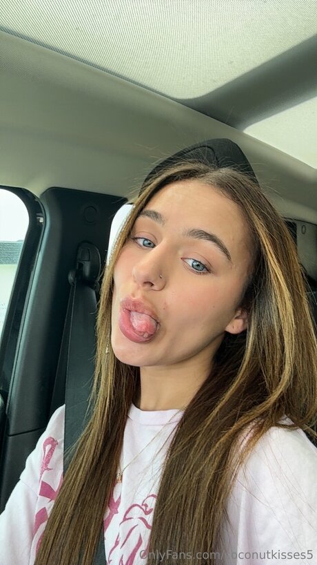 Spicypicklegirl99 pornstar naked pictures