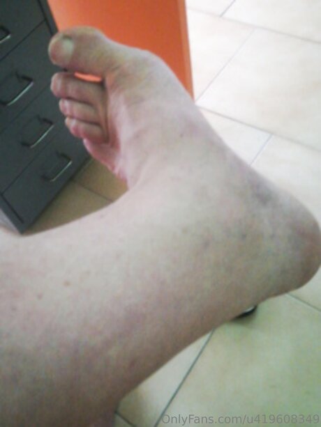 U419608349 model top archive