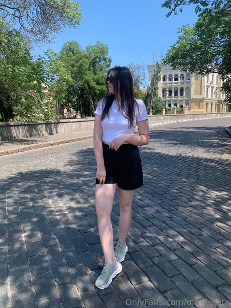 Dirny Kate star image