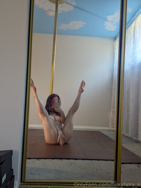 Flexyfairy K pretty actress images