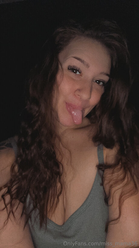 Miss Mama36 high quality pornstar gallery