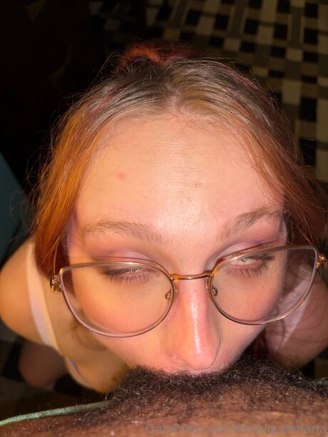 Threalqueenaria model nice pic