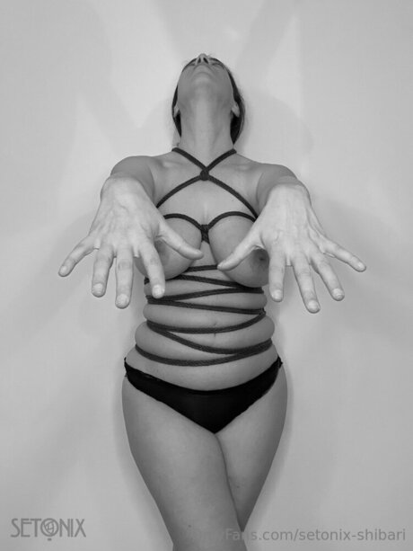 Setonix Shibari exclusive model pics