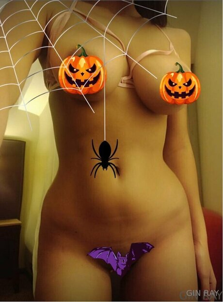 Ginray model nudes pic
