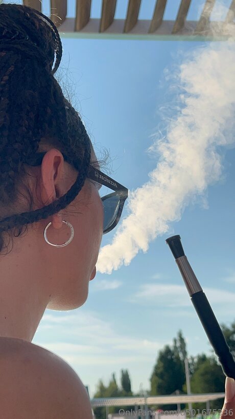 U501675236 pornstar perfect picture