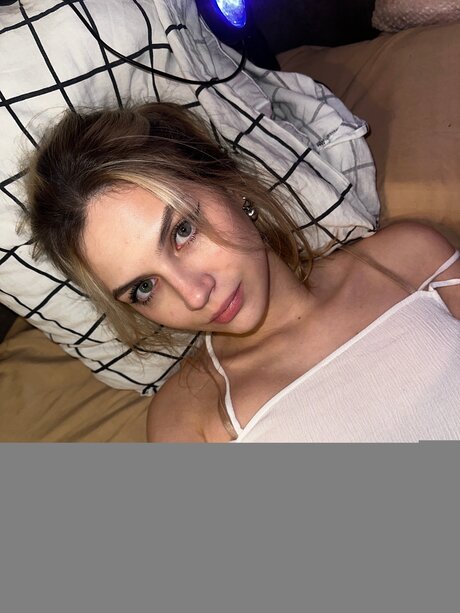 Melisa Ginger pretty actress picture