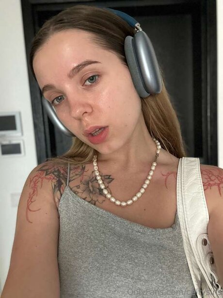 Celtysins model nice galleries