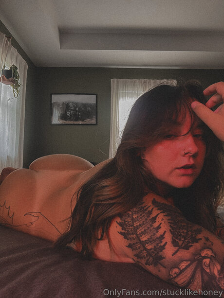 Stucklikehoney Profile pic