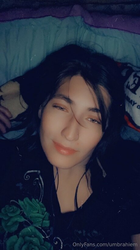 Umbrahiem hd star photo