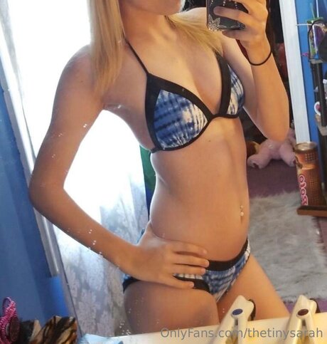 Thetinysarah model erotic galleries