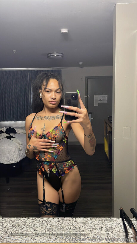 Elegantmagic star pornographic galleries