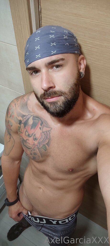 Axelgarciafree exclusive model pictures