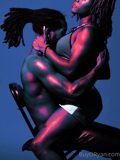 Oryanoryan model top archive