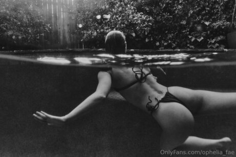 Ophelia Fae model sex image