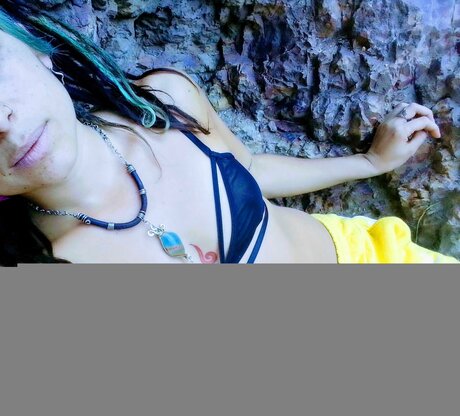 Haditadevenus naked actress pic