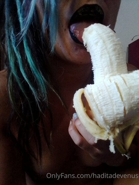 Haditadevenus pornstar erotic photos