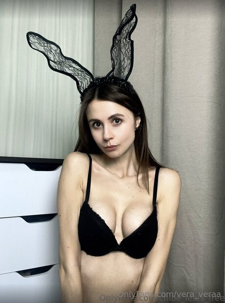 Vera Veraa model art picture