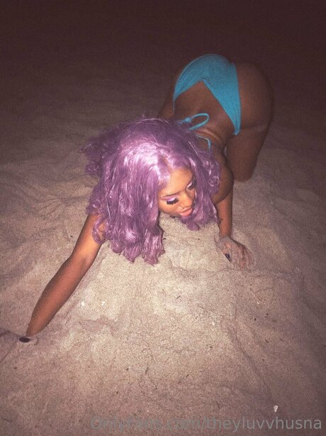 Theyluvvhusna beautiful pornstar pictures