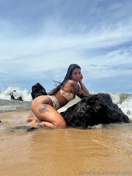 Mandy More pornstar sex pic