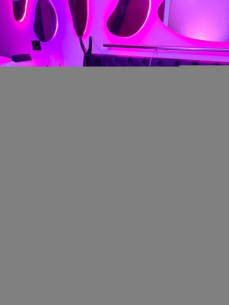 Mandy More exclusive model photos