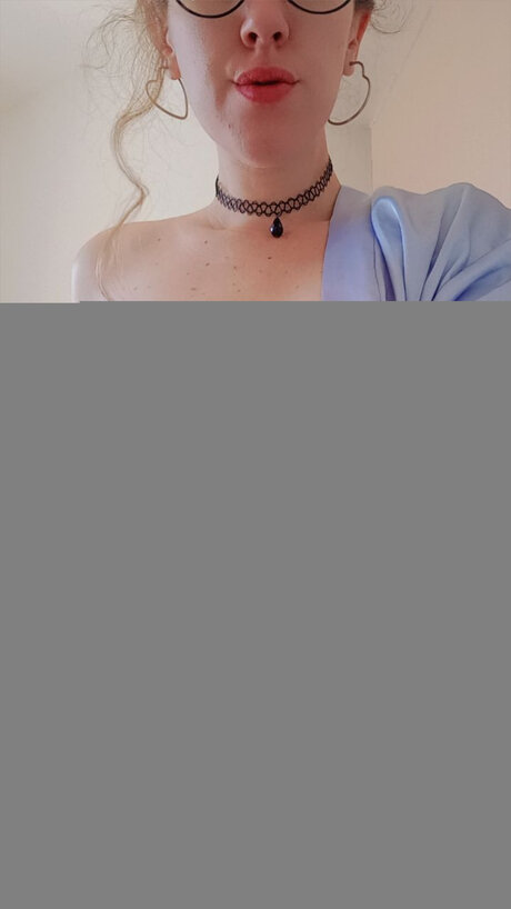 Rubirux sexy actress image