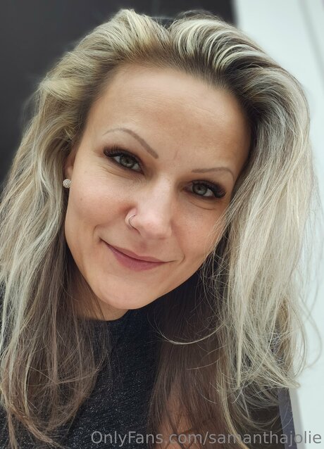 Samanthajolie naked actress pic