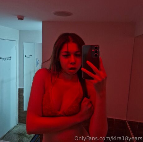 Kira18years model perfect archive