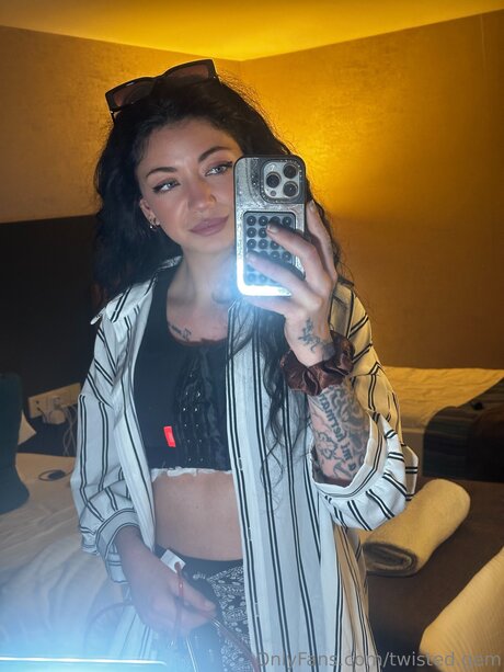 Twisted Gem pornstar free galleries