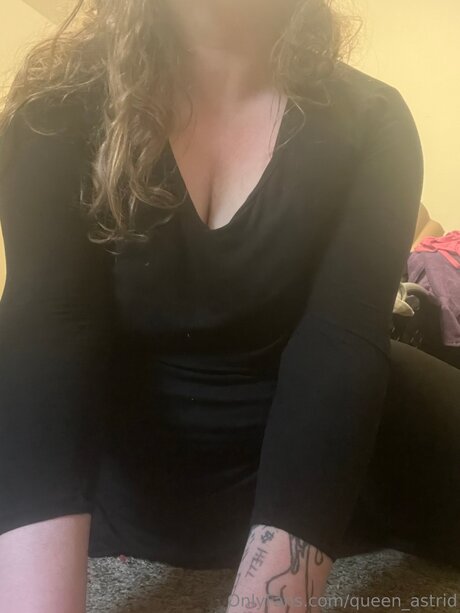 Queen Astrid nice actress photo