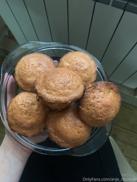 Anje Nicolson model high quality picture