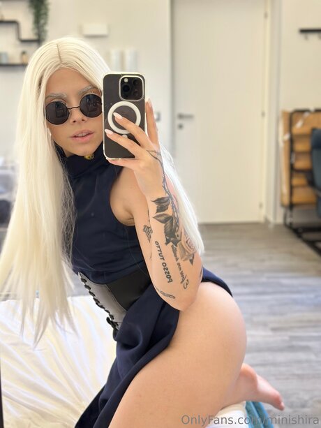 Minishira free pornstar image