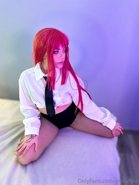 Minishira nude pornstar pictures