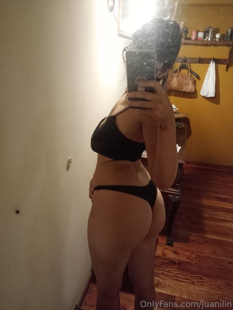 Juanilin model xxx galleries