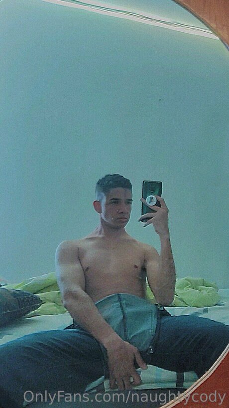 Naughtycody model xxx images
