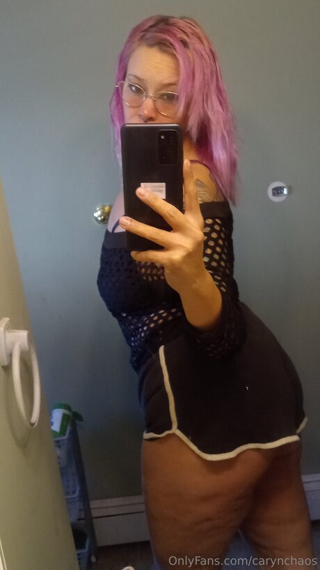 Carynchaos model nude pic