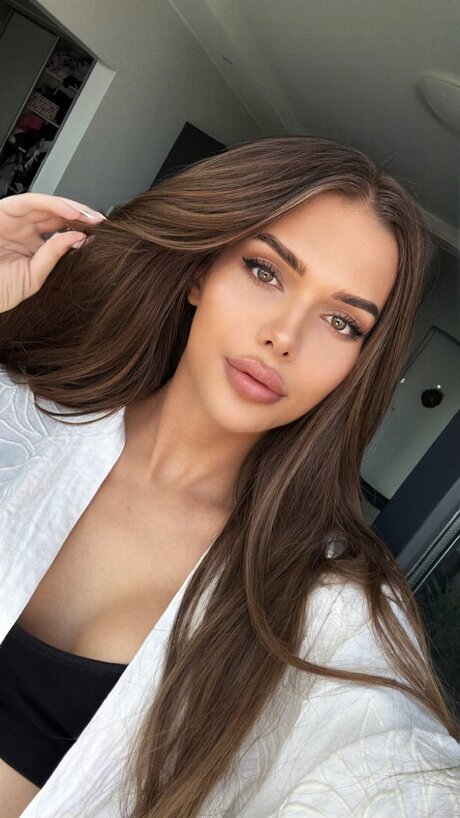 Megan Ts Grl hot model photo