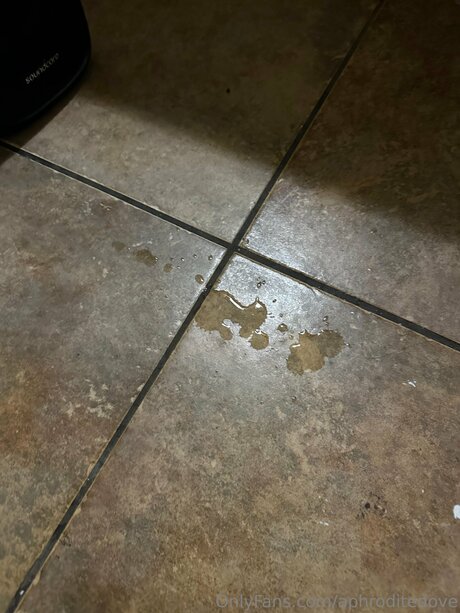 Aphroditedove model xxx picture