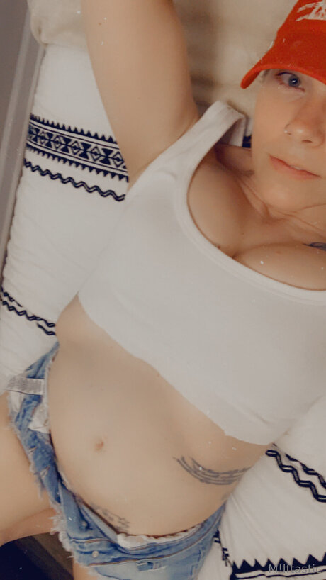 Mlftastic model erotic photo