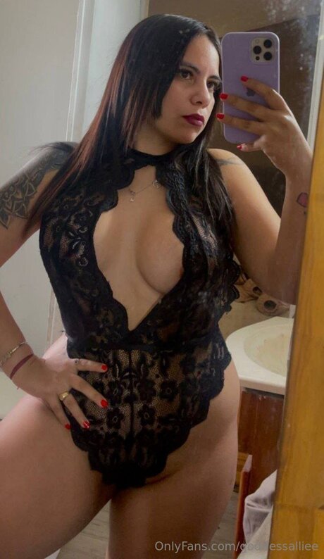 Goddessalliee star sexy img