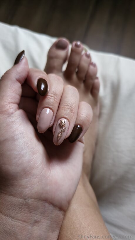 Evaferro pornographic actress gallery