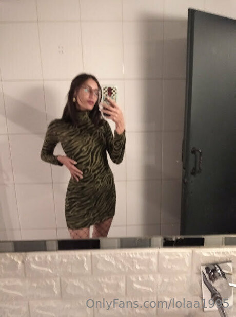 Lolaa1995 art star images