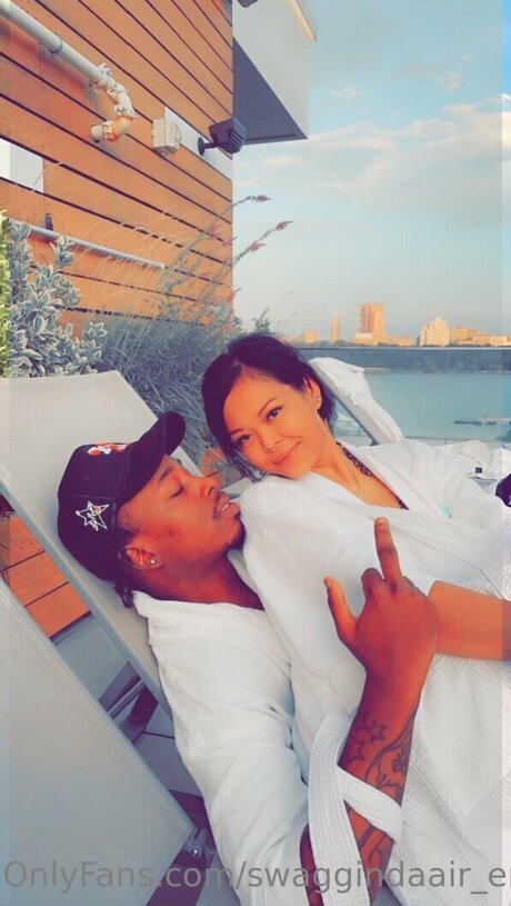 Swaggindaair Ent pornstar free galleries