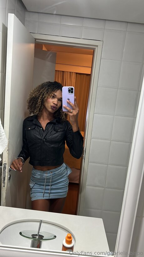 Gabriela Bispo high quality actress pics