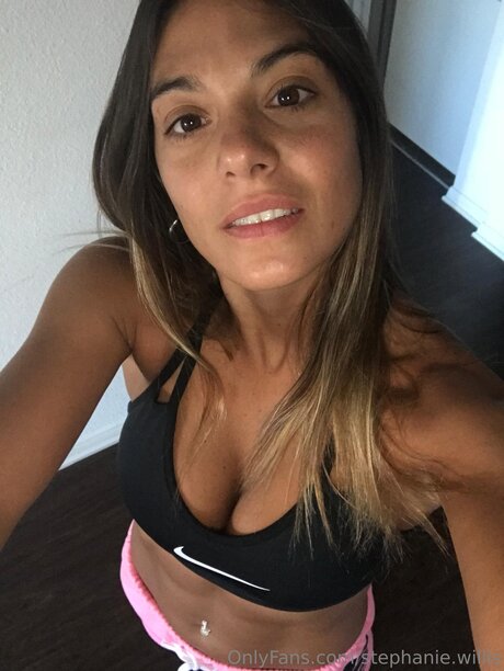 Stephanie Willis high quality model img