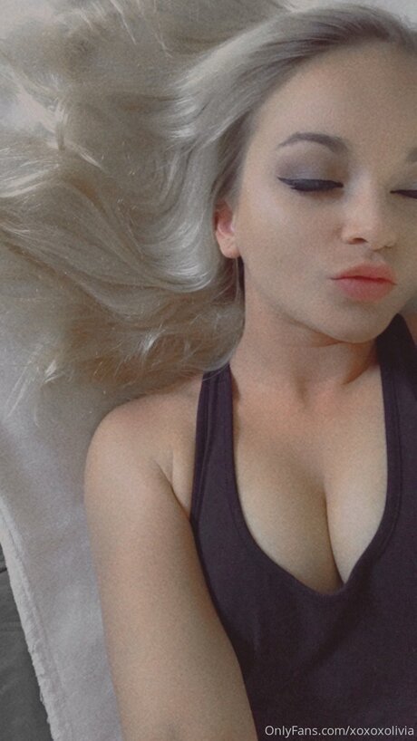 Gianna Reeves free actress galleries