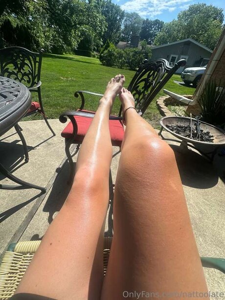 Nattoolate star nude picture