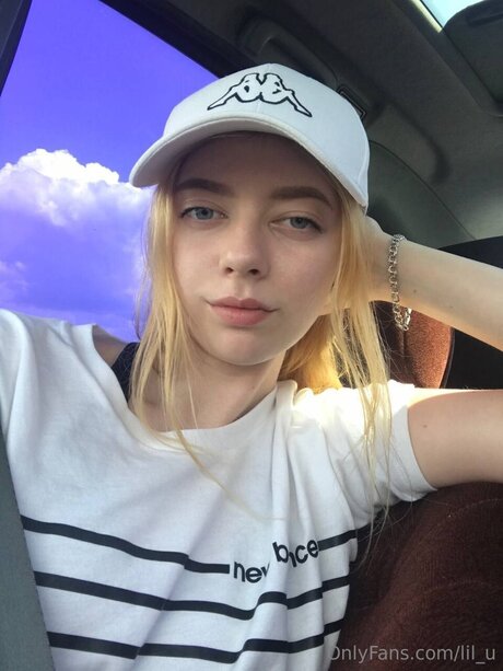 Lil U art star photo