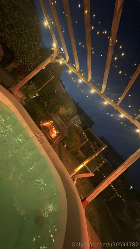 Spunk Shot King nude actress gallery