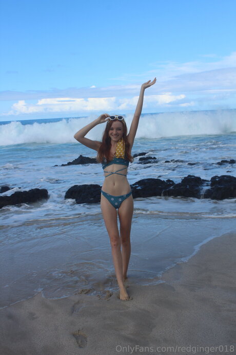 Redginger018 pretty actress photos