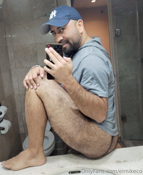 Elmikeco nude star pic